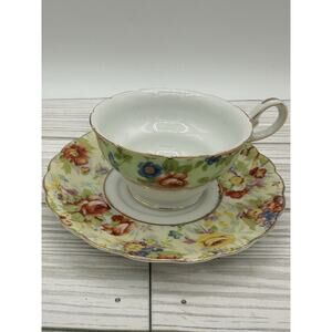 Vintage Merit Made In Occupied Japan Cup and Saucer 1940s. Excellent Condition.
